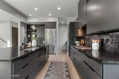 Property 26-9919 - Photo 16