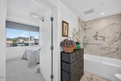 Property 26-7484 - Photo 17