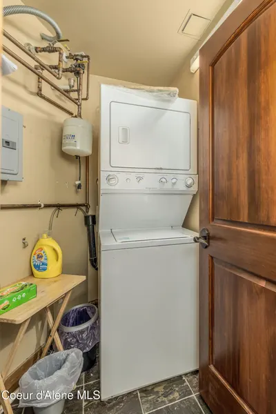 Property 25-10811 - Photo 14