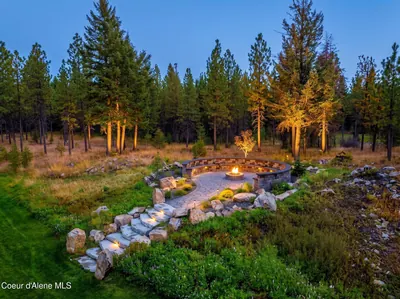 Property 26-9222 - Photo 51