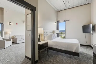 Property 26-10236 - Photo 104