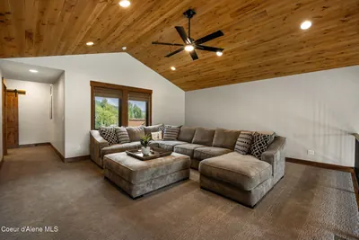 Property 26-9225 - Photo 40