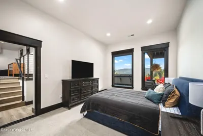 Property 26-10515 - Photo 70