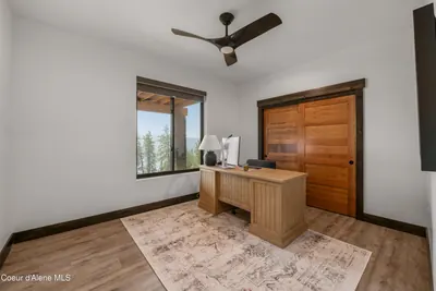 Property 26-9077 - Photo 24