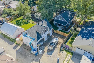 Property 26-9855 - Photo 50