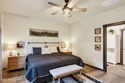 Property 26-10617 - Photo 9
