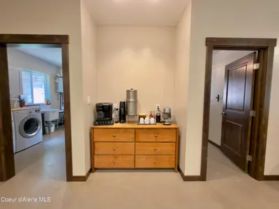 Property 26-10276 - Photo 11