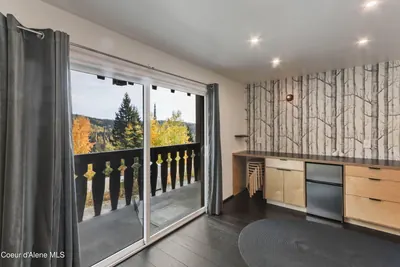 Property 26-10467 - Photo 11
