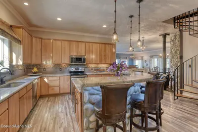 Property 26-9904 - Photo 31