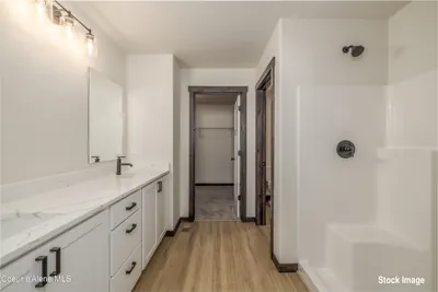 Property 26-7803 - Photo 13