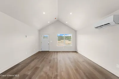 Property 26-5901 - Photo 5