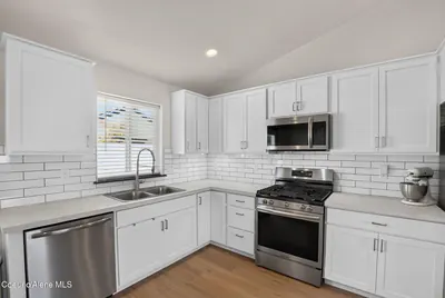 Property 26-9894 - Photo 12