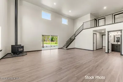 Property 26-10050 - Photo 8