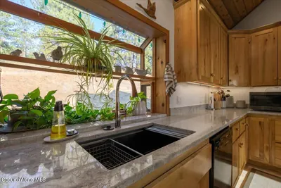 Property 26-10481 - Photo 21