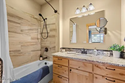 Property 26-1426 - Photo 28
