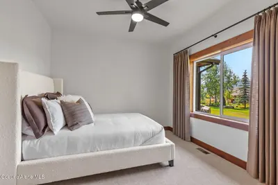 Property 26-7180 - Photo 35