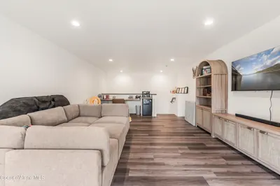 Property 26-8261 - Photo 24