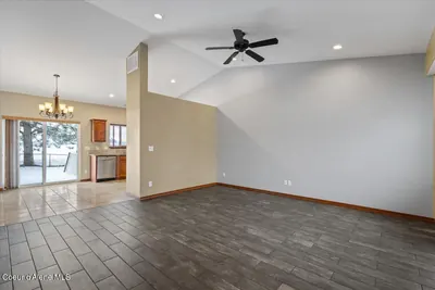 Property 26-8612 - Photo 5