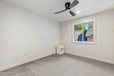 Property 26-949 - Photo 27