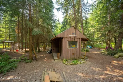 Property 26-8247 - Photo 77