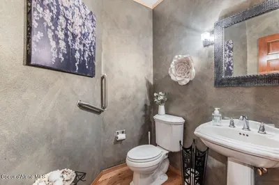 Property 26-8573 - Photo 29