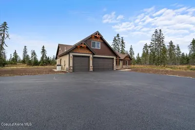 Property 26-7686 - Photo 2