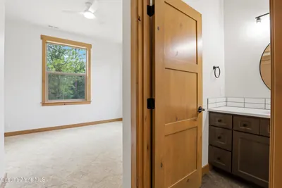 Property 26-7300 - Photo 52
