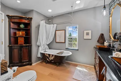 Property 26-5853 - Photo 26