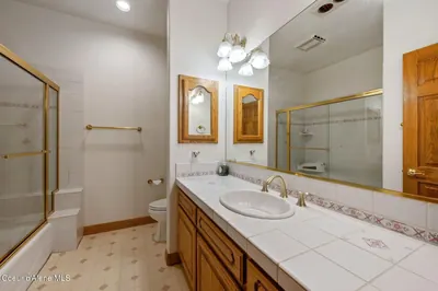 Property 26-3342 - Photo 35