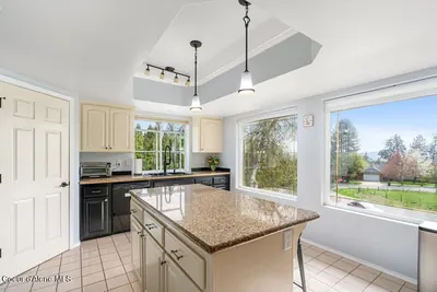 Property 26-7640 - Photo 33