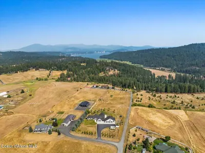 Property 26-8131 - Photo 66