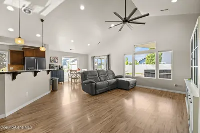 Property 26-7382 - Photo 11