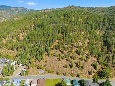 Property 26-9600 - Photo 2