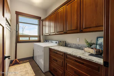 Property 26-8693 - Photo 39