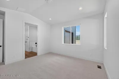 Property 26-9936 - Photo 34