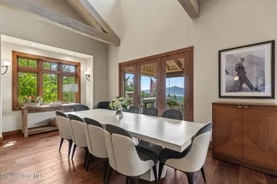 Property 26-8129 - Photo 28