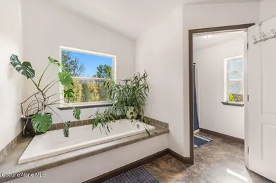 Property 26-10063 - Photo 25