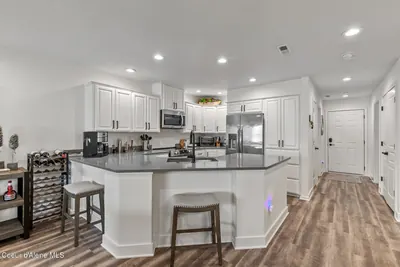 Property 26-8208 - Photo 9