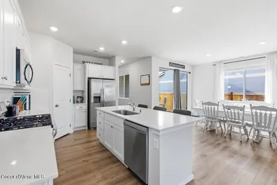 Property 26-8125 - Photo 13