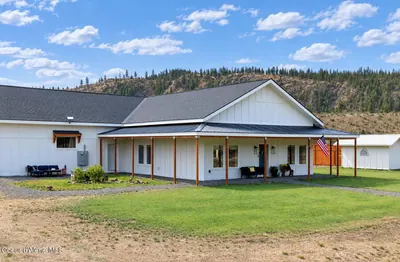 Property 26-8758 - Photo 2