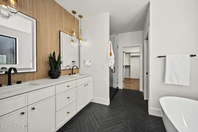 Property 26-9005 - Photo 7