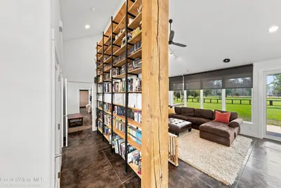 Property 26-8310 - Photo 12