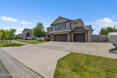 Property 26-6858 - Photo 2