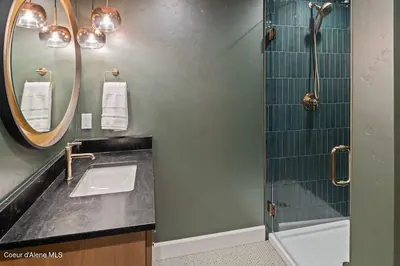 Property 26-9889 - Photo 22