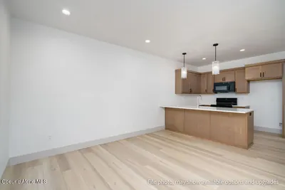 Property 26-3233 - Photo 35