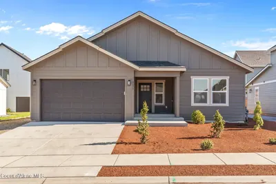 Property 26-8999 - Photo 1