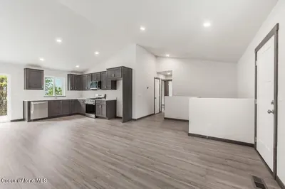 Property 26-7877 - Photo 4