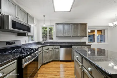 Property 26-9522 - Photo 35