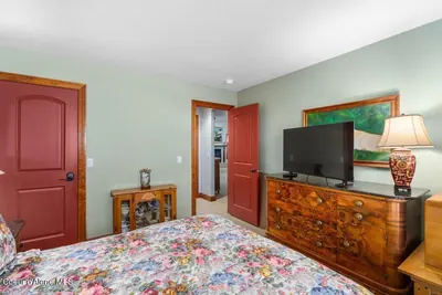Property 26-9227 - Photo 26