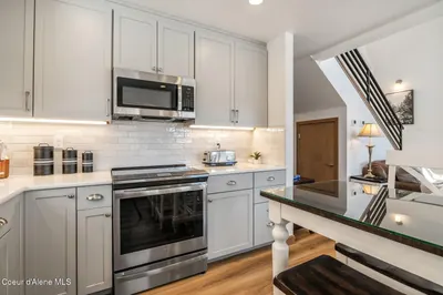 Property 25-2450 - Photo 9